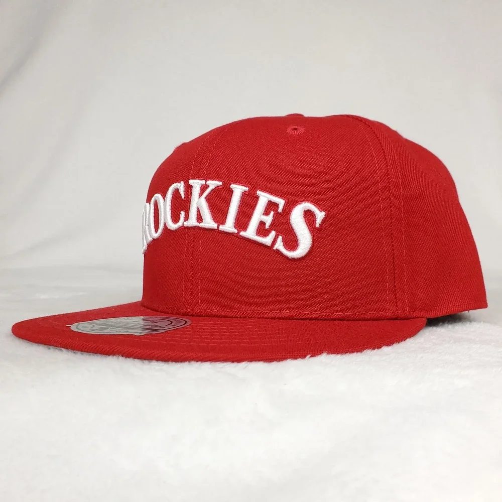 Colorado Rockies Mitchell & Ness MLB Fitted 7 3/4 Liberty Fit Hat‎ Cap Red NWT